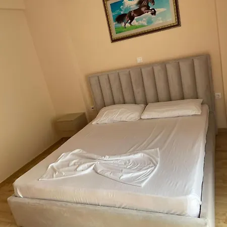 Sunnyhill Vlorë